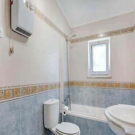 Stylish Carvoeiro - Short Walk To Centre - Private Pool - Serena - Algarve *
