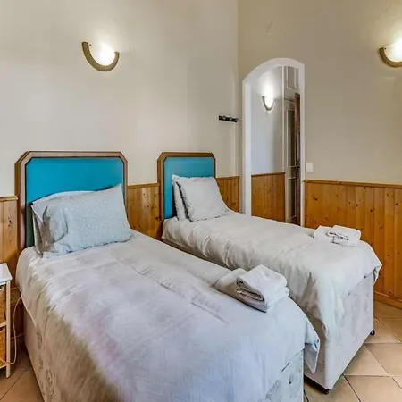 Stylish Carvoeiro - Short Walk To Centre - Private Pool - Serena - Algarve Vila *