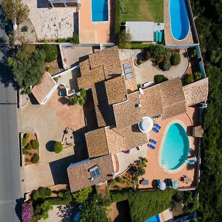 Stylish Carvoeiro - Short Walk To Centre - Private Pool - Serena - Algarve וילה *